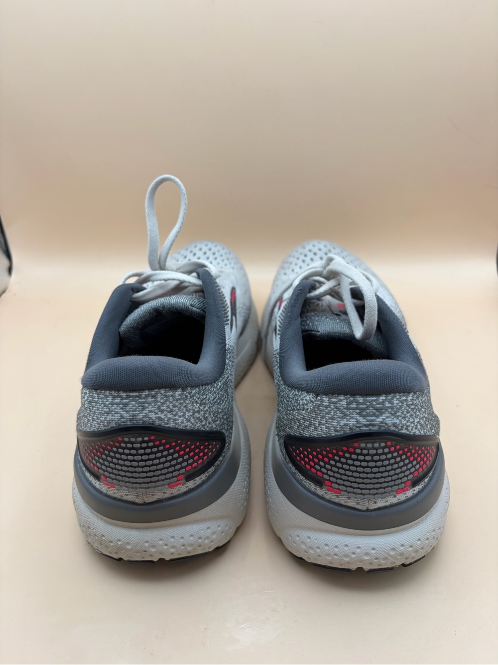 Brooks Ghost 16, Women’s Size 10 Gray Running Shoes - Picture 5 of 9